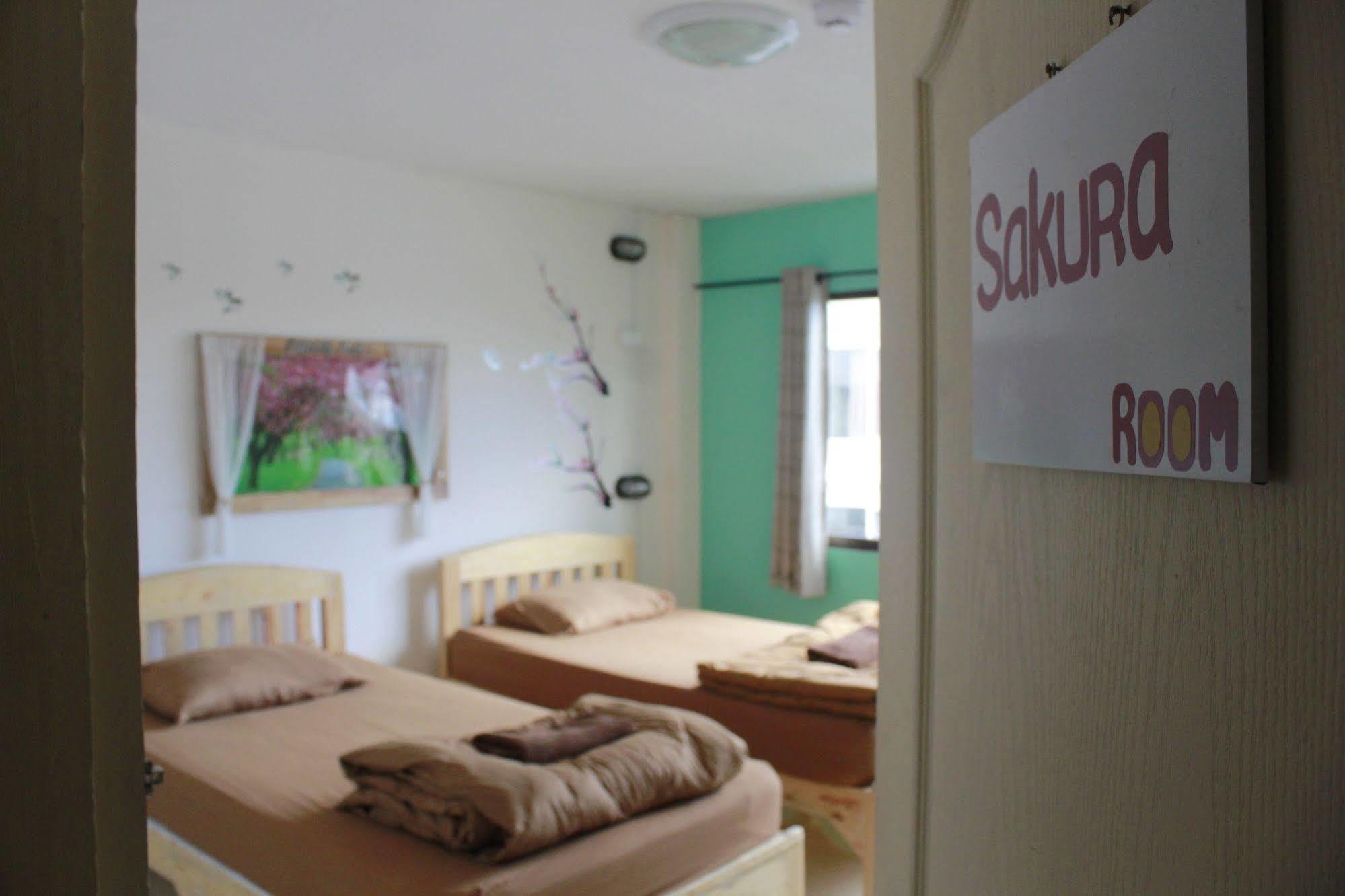 Cm City Hostel Chiang Mai Extérieur photo