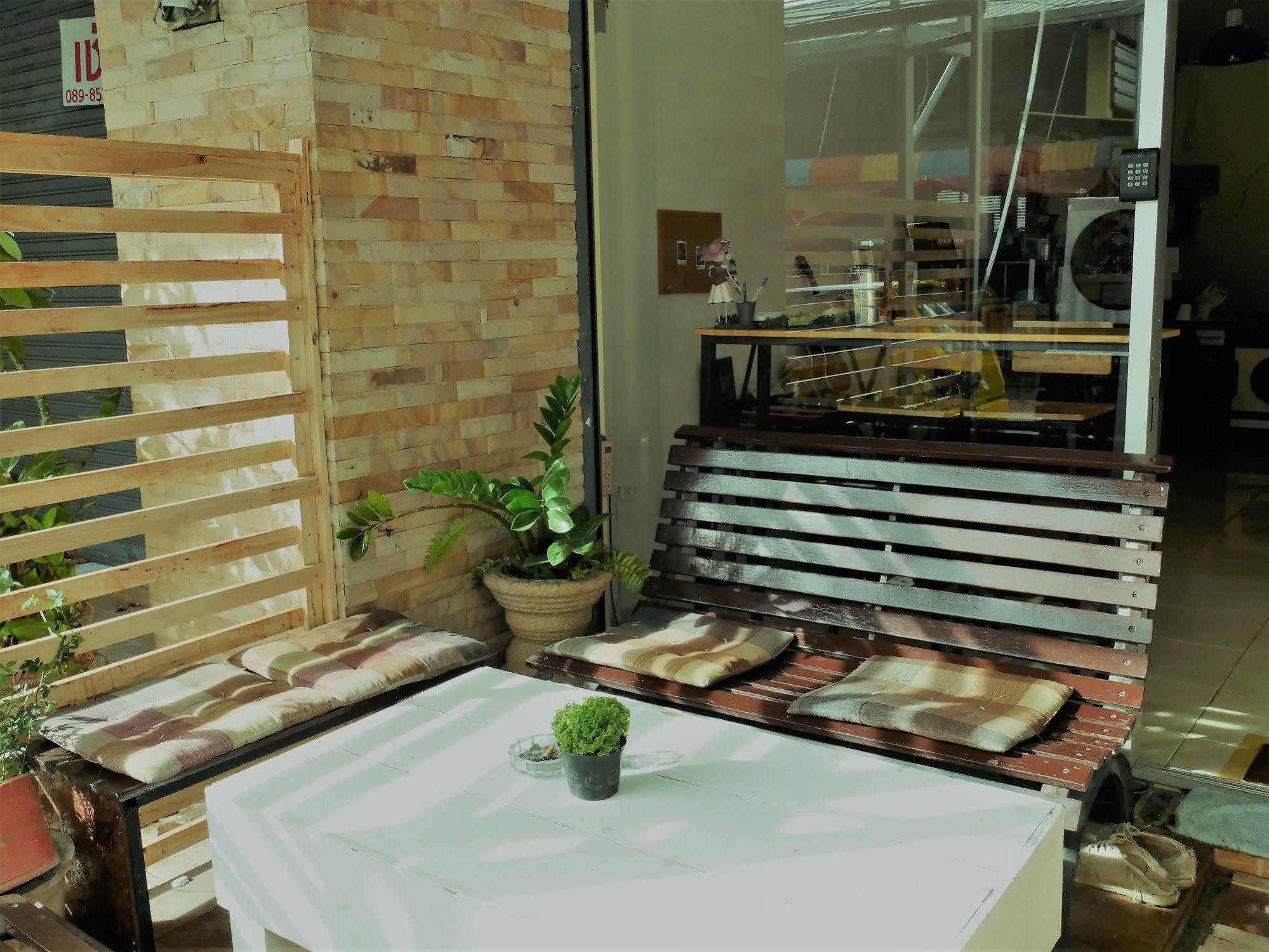Cm City Hostel Chiang Mai Extérieur photo