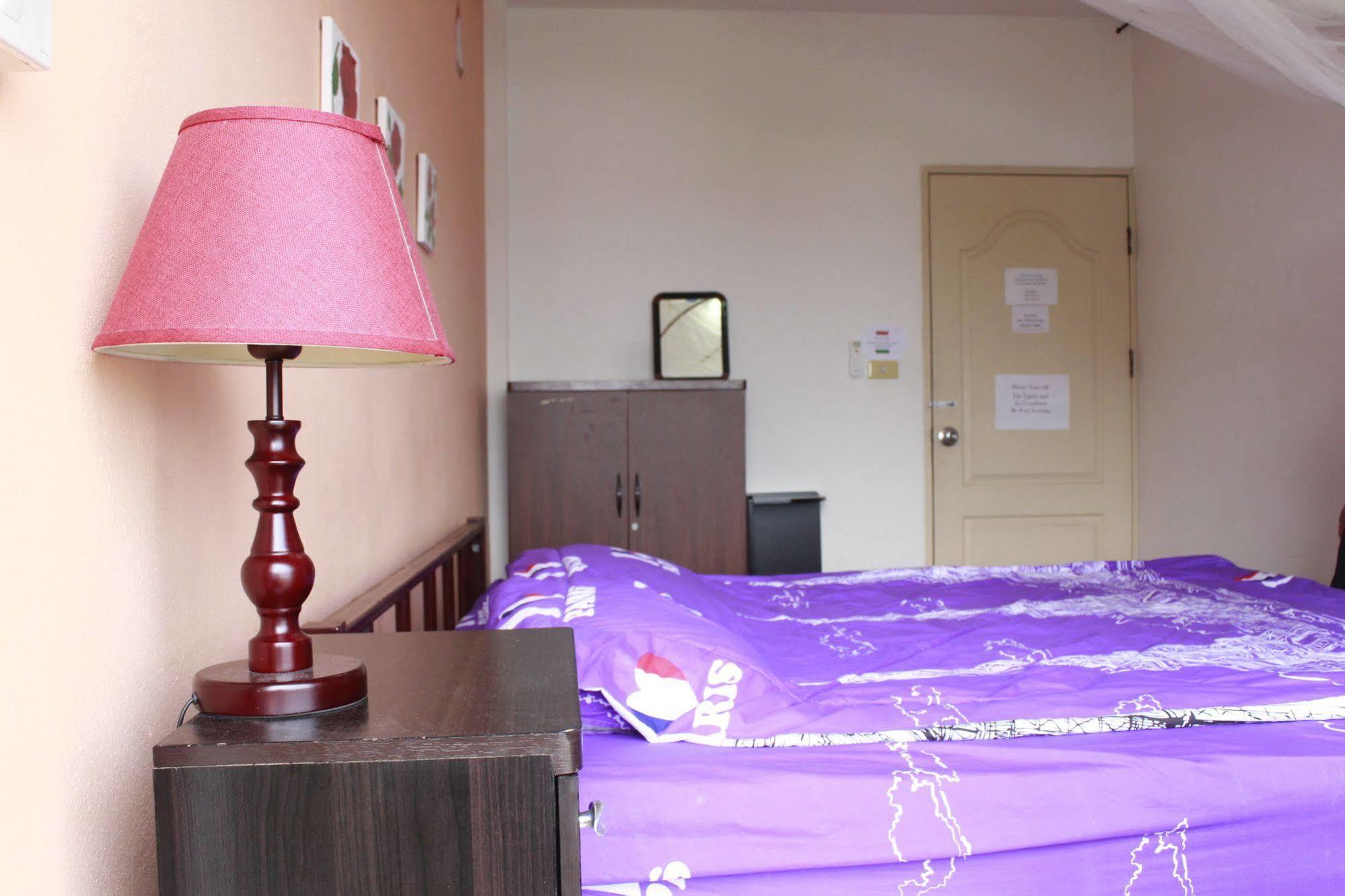 Cm City Hostel Chiang Mai Extérieur photo