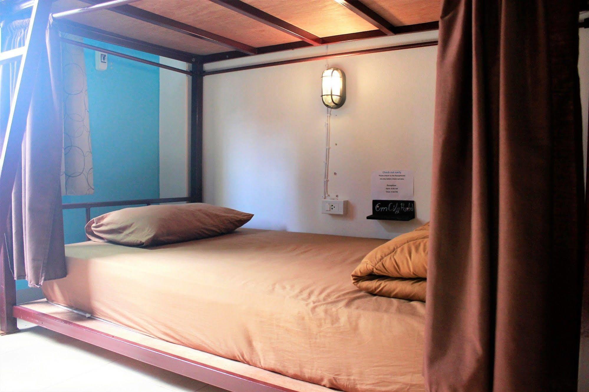 Cm City Hostel Chiang Mai Extérieur photo