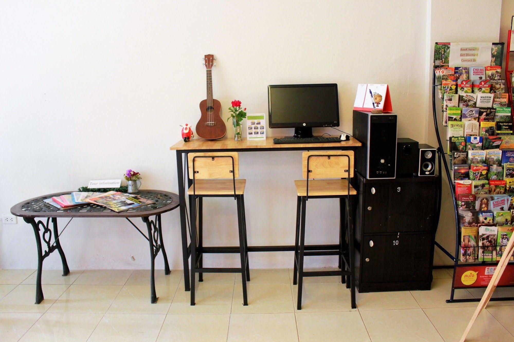 Cm City Hostel Chiang Mai Extérieur photo
