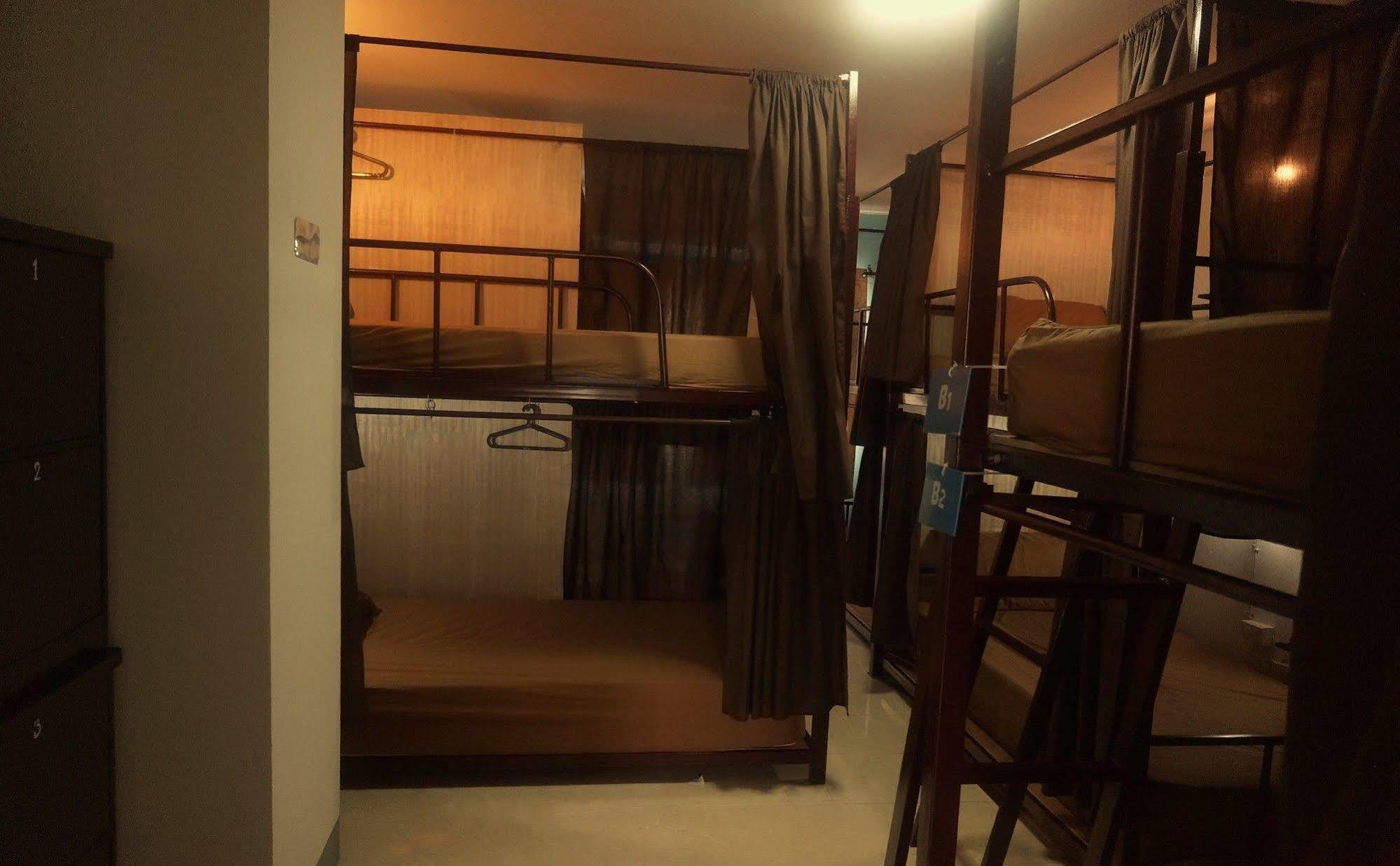 Cm City Hostel Chiang Mai Extérieur photo